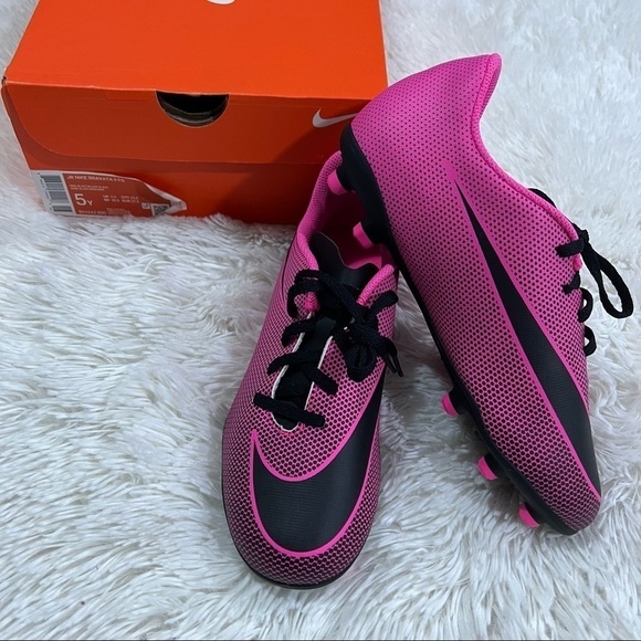 Nike Bravata II FG Soccer Cleats Size 5Y NEW - Picture 1 of 8